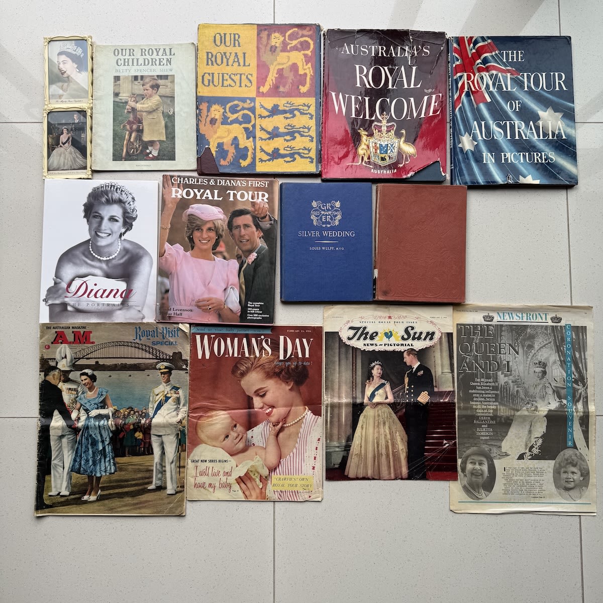 14 Items of Royal Family Memorabilia: Queen Elizabeth II Princess Diana Royal Visits to Australia Weddings etc.