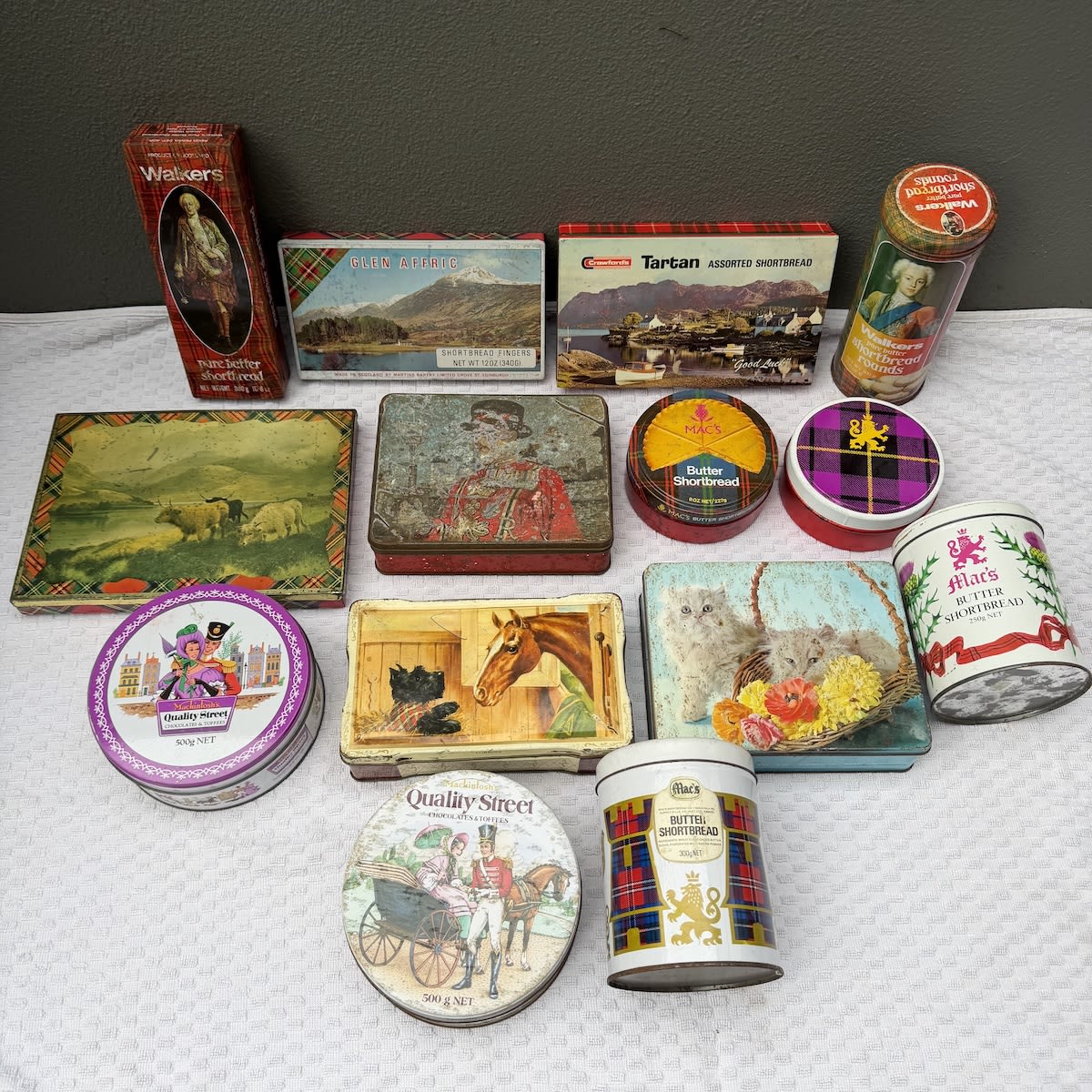 14 Tins. Shortbread, Sweets, Chocolates, etc.
