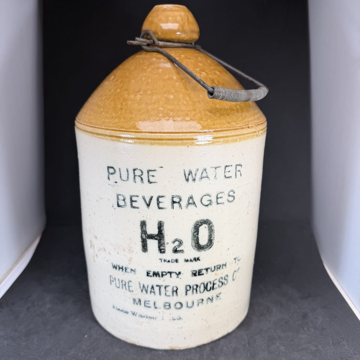 Demijohn. H2O, Pure Water Process Co., Melbourne. Tan Top. 1 Gallon. Internal Thread. (Victoria)