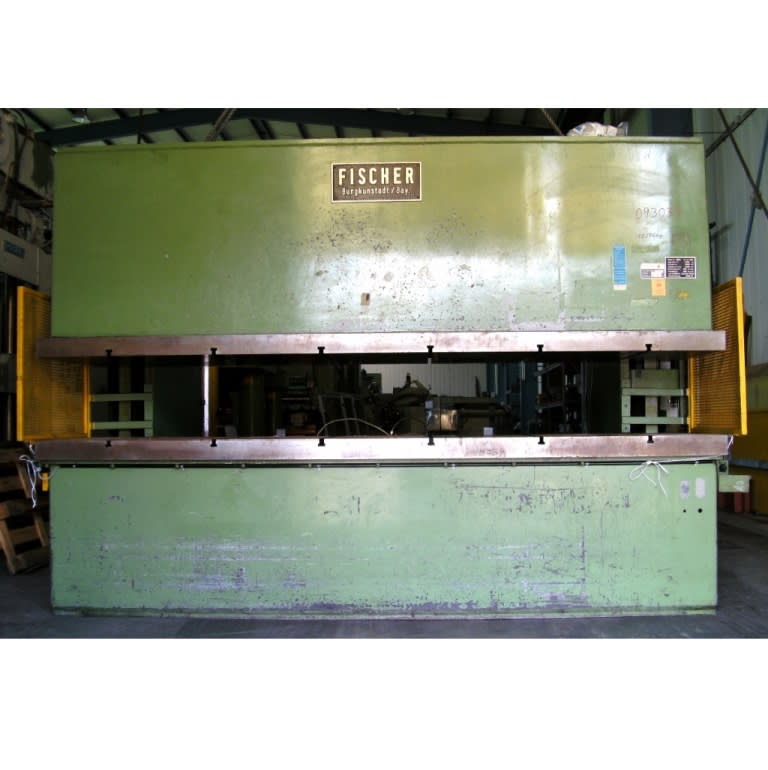 3040006_02.jpg