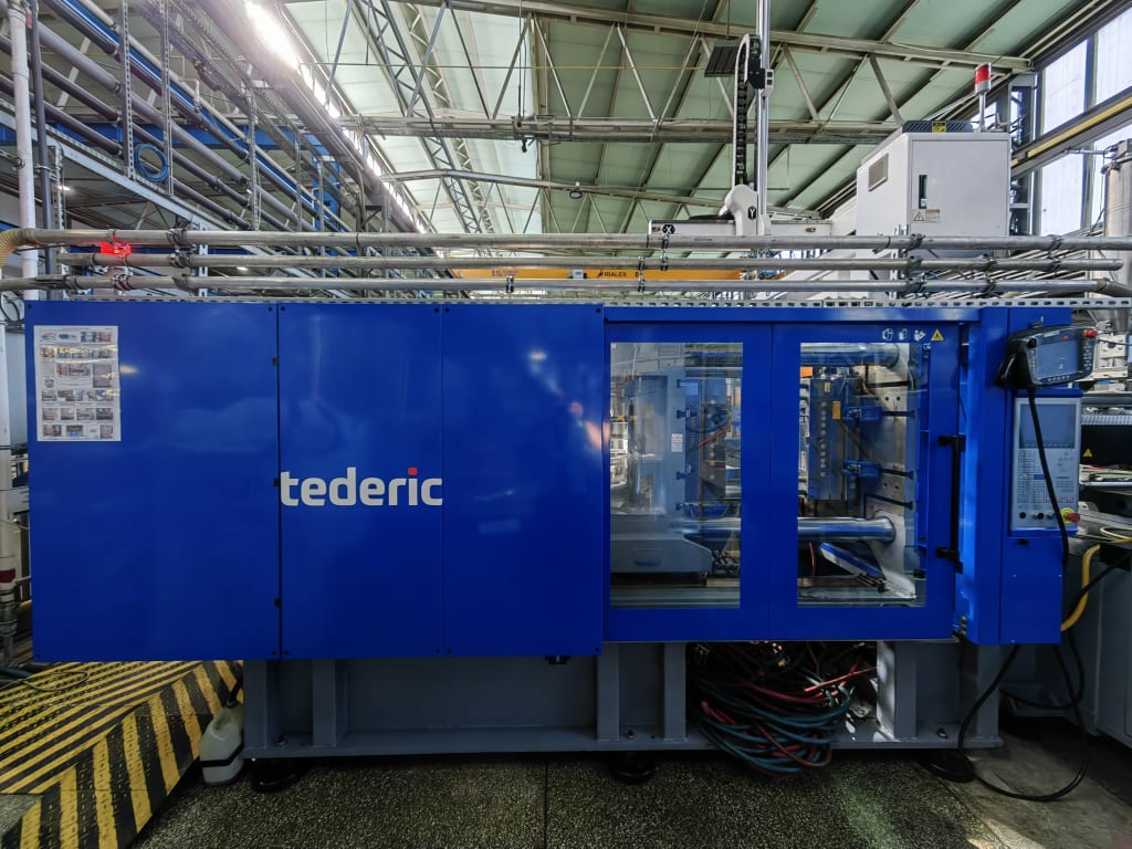 TedericD400-1.jpg