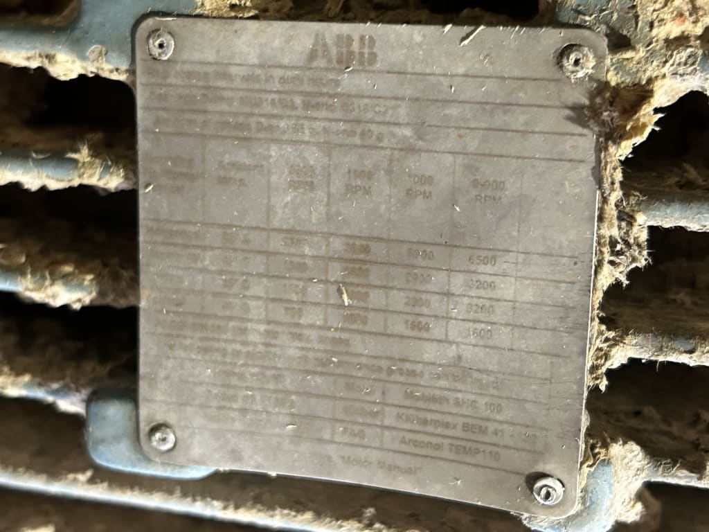 EU533114_7.jpg