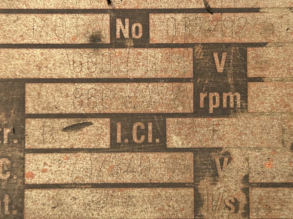 EU533166_8.jpg