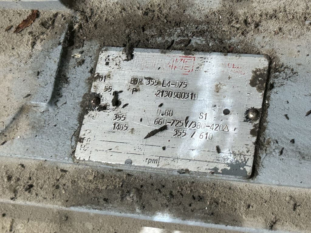 EU533158_5.jpg