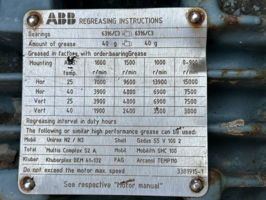 EU533097_37.jpg