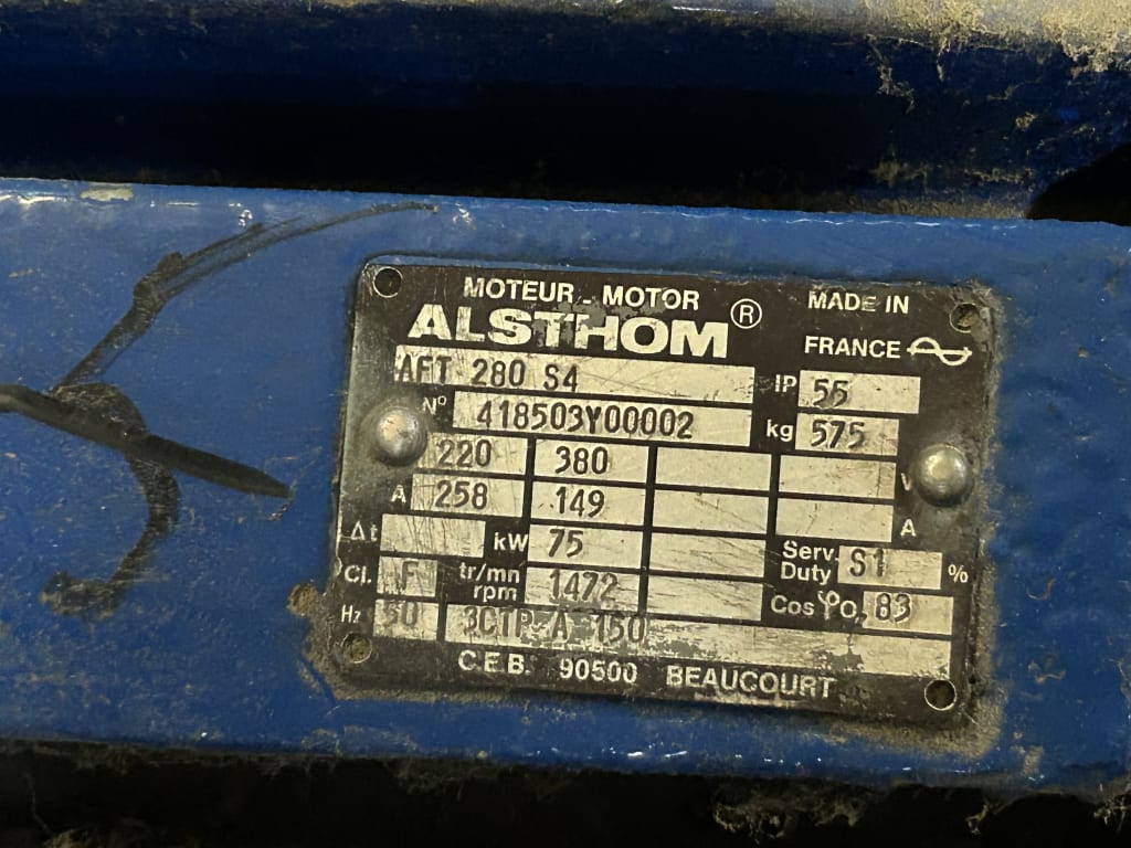 EU533172_7.jpg