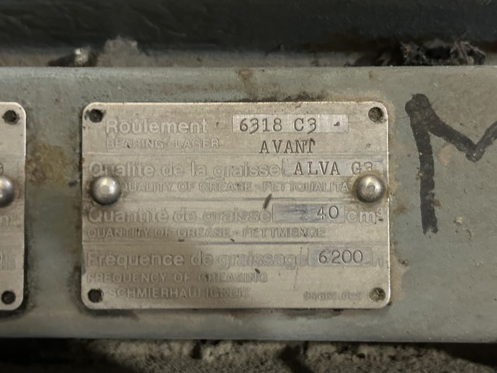 EU533171_5.jpg