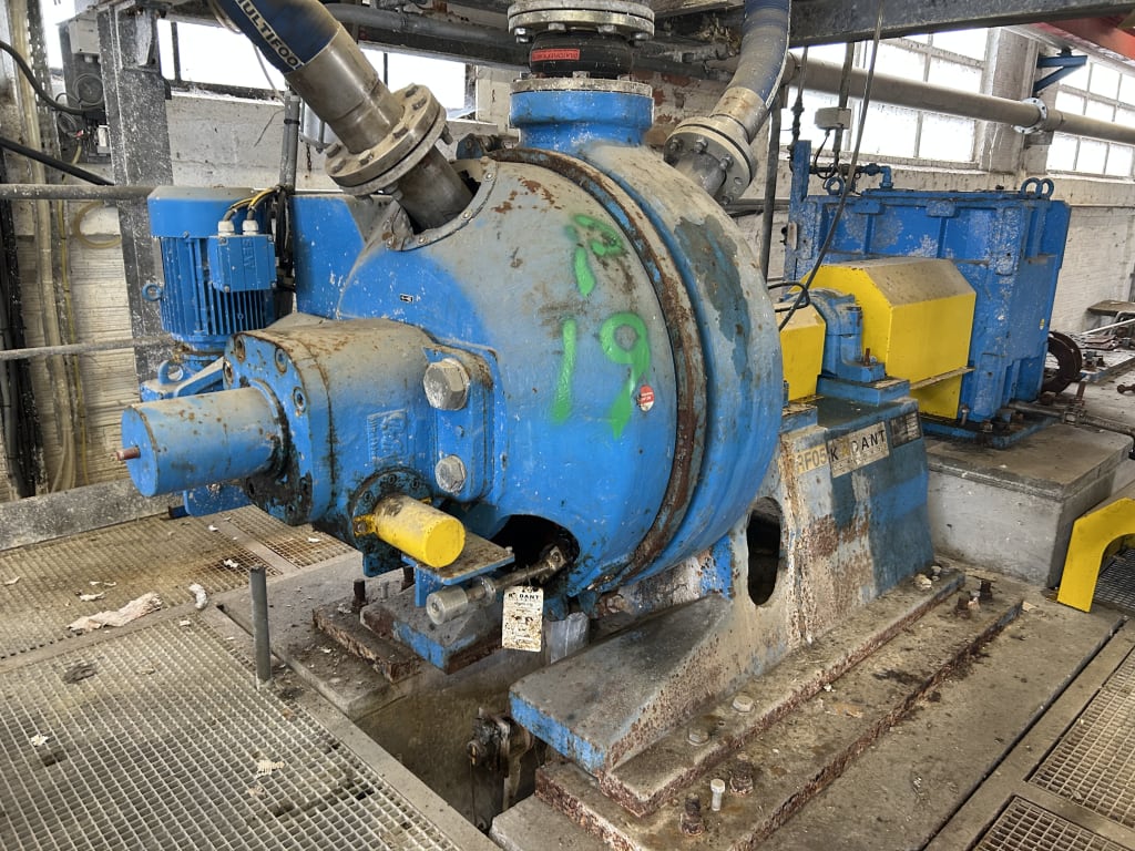 EU533132_3.jpg