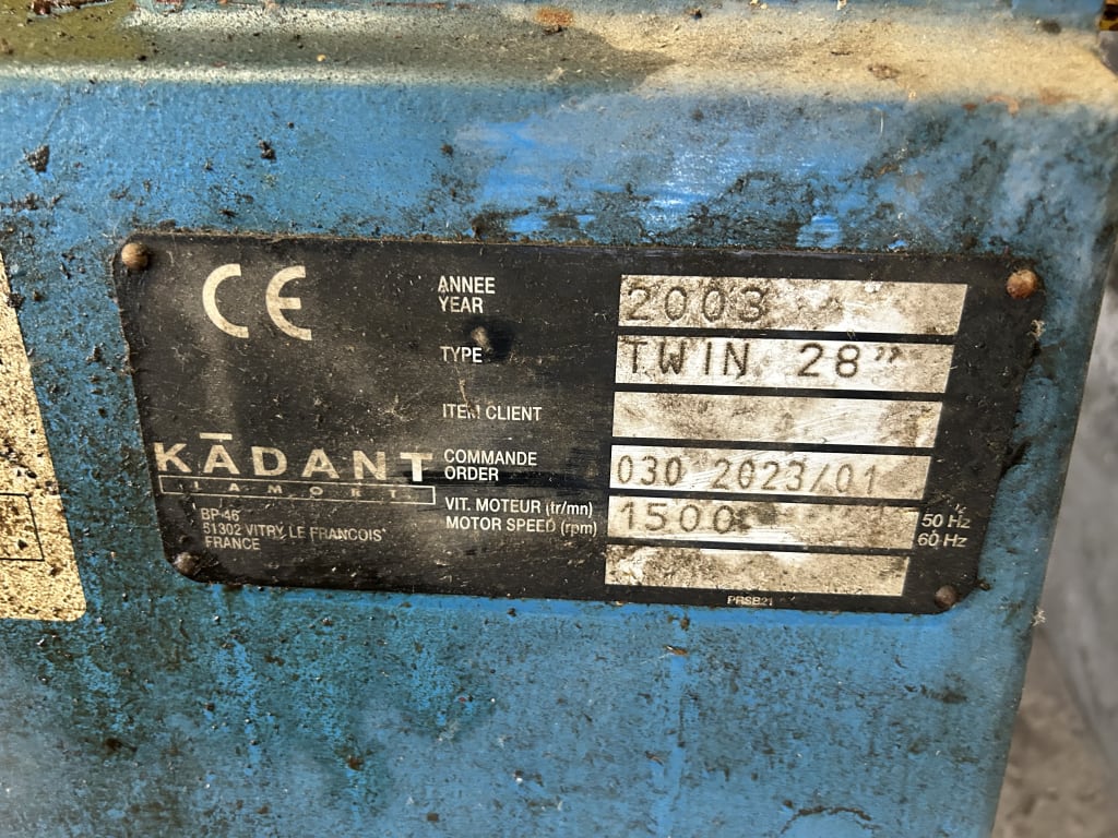 EU533132_6.jpg