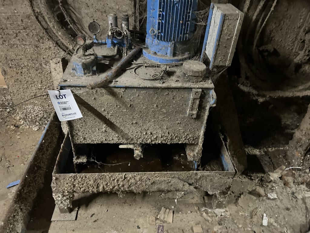 EU533124_1.jpg