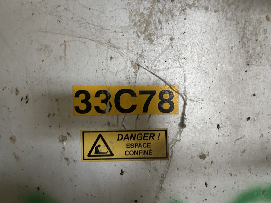 EU533112_4.jpg