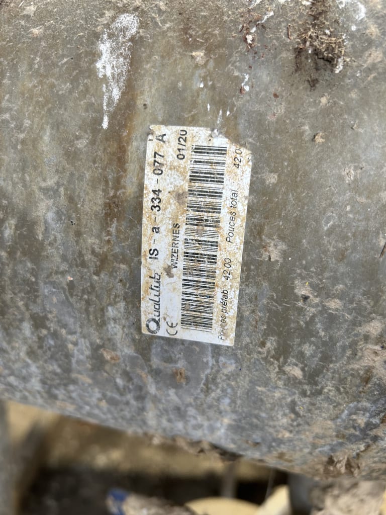 EU533113_17.jpg