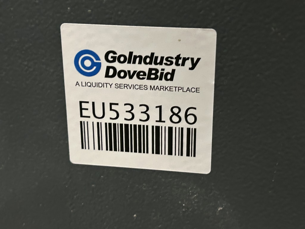 EU533186_8.jpg