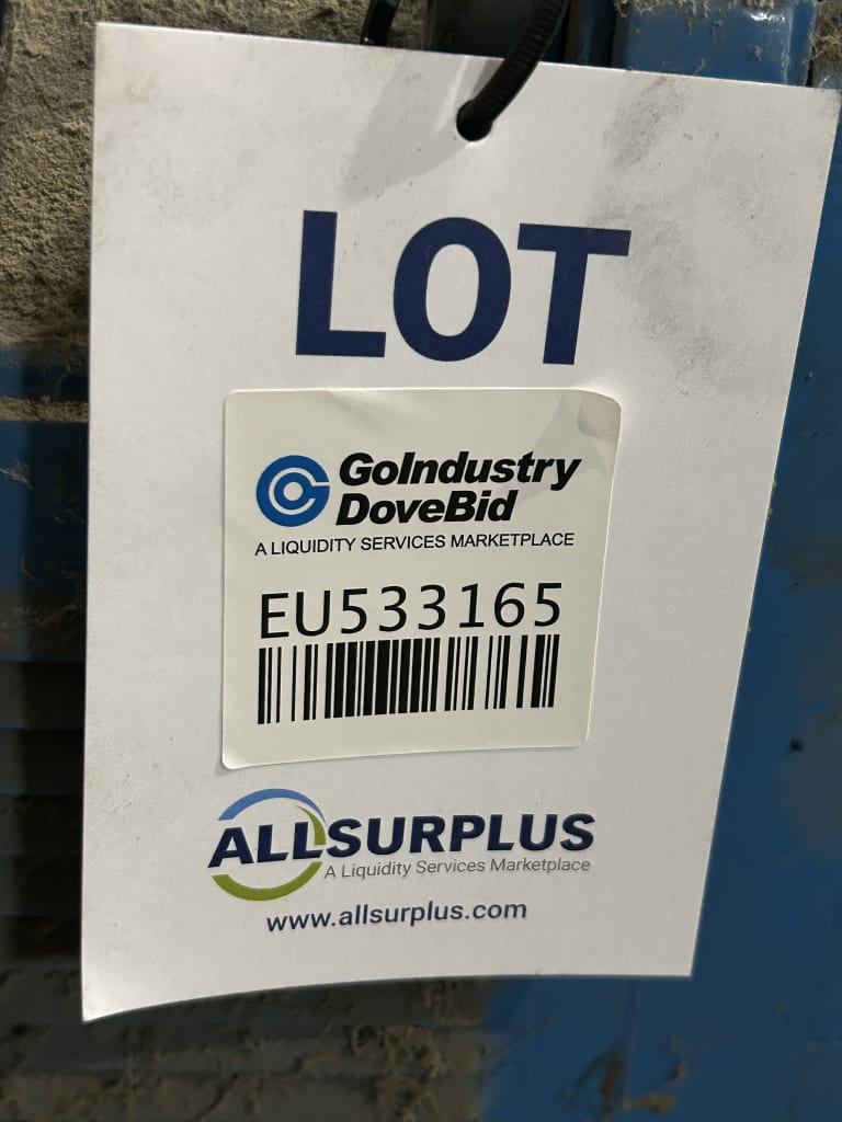 EU533165_6.jpg