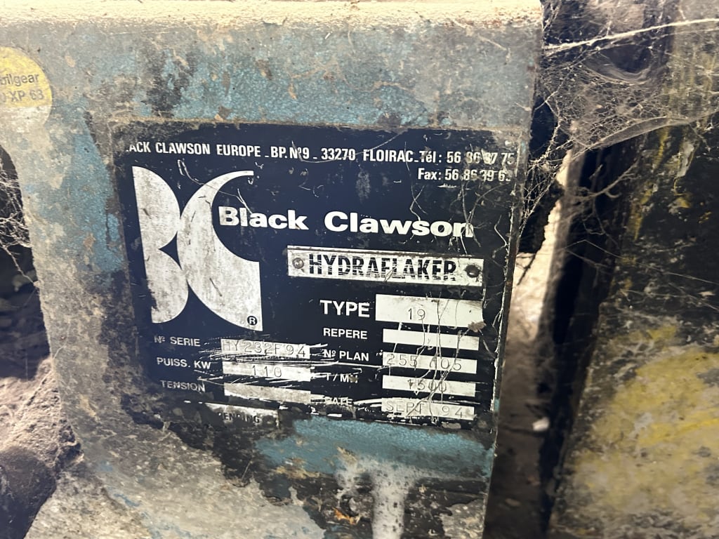 EU533101_16.jpg