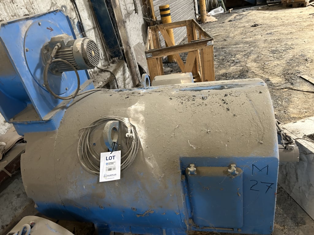 EU533175_1.jpg