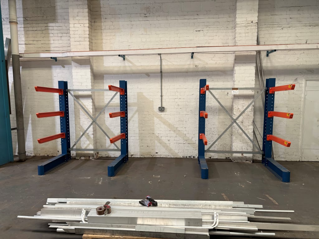 Material_Rack_1.jpg
