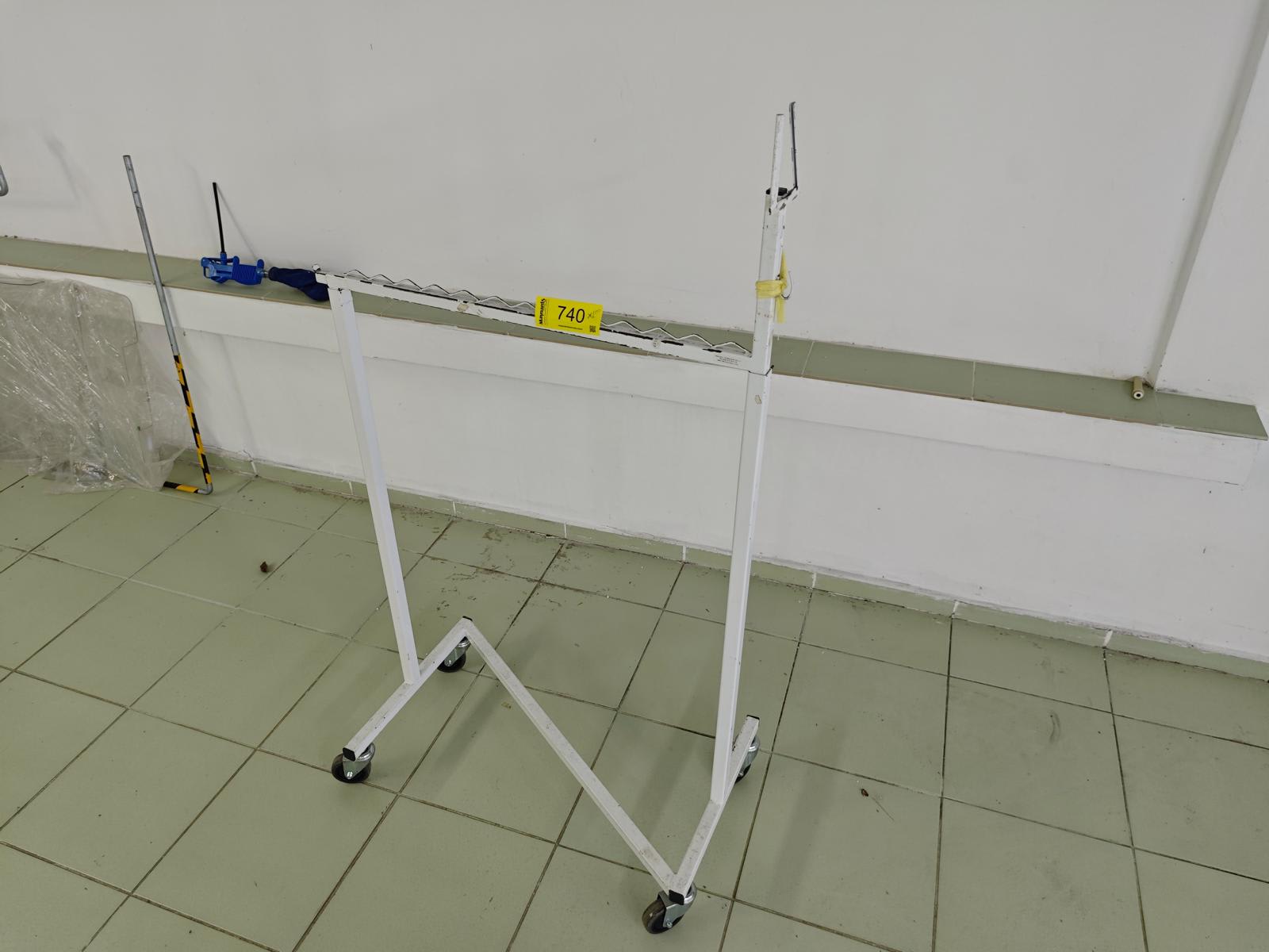 8030740_02.jpg