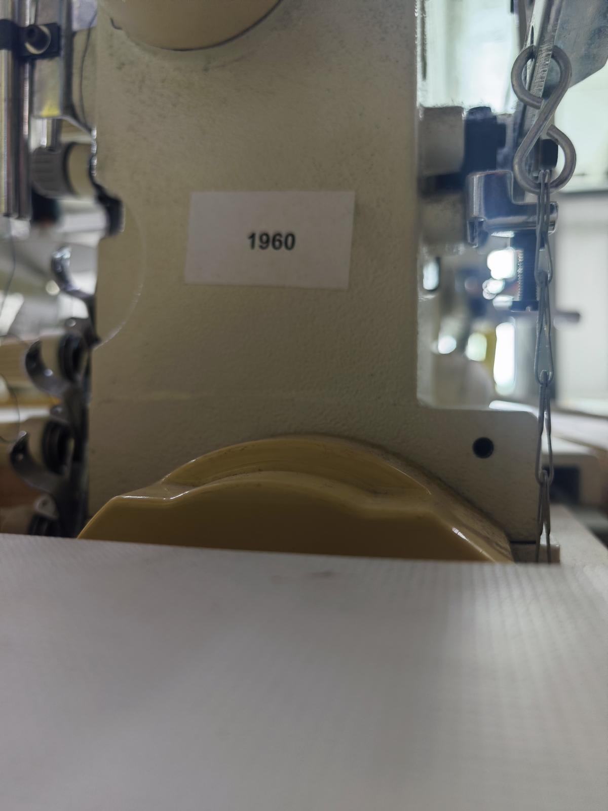 8030778_06.jpg