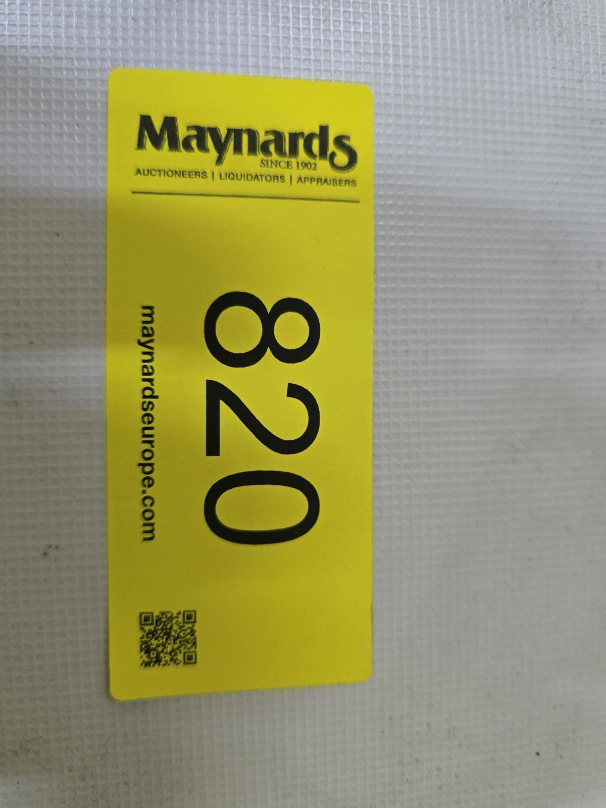 8030820_99.jpg
