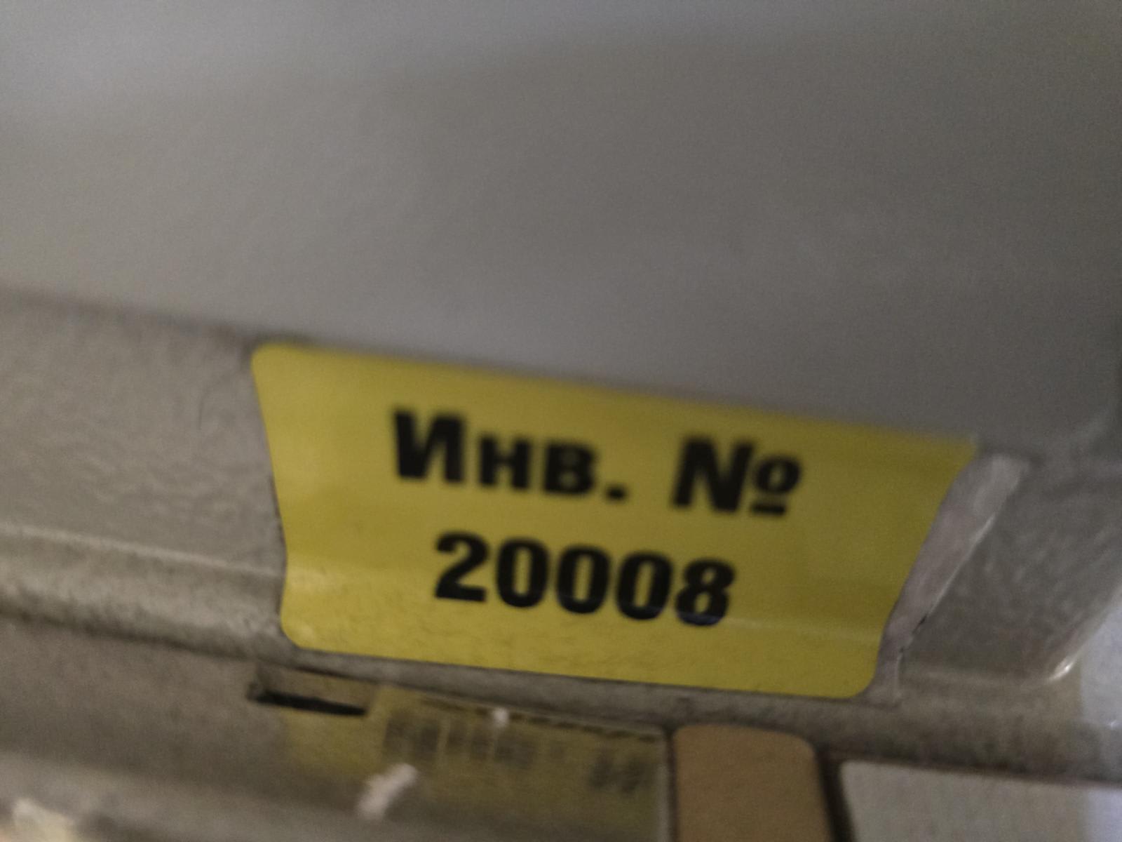 8030829_06.jpg