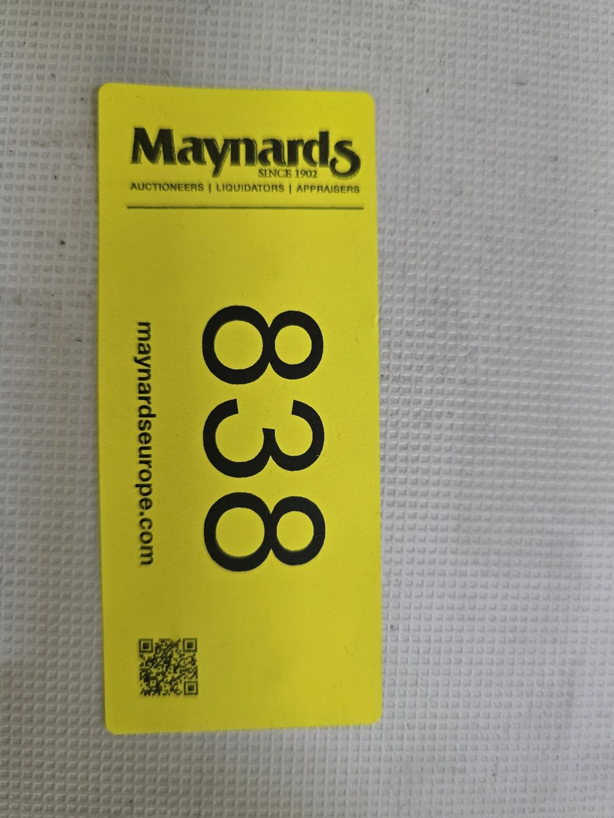 8030838_99.jpg