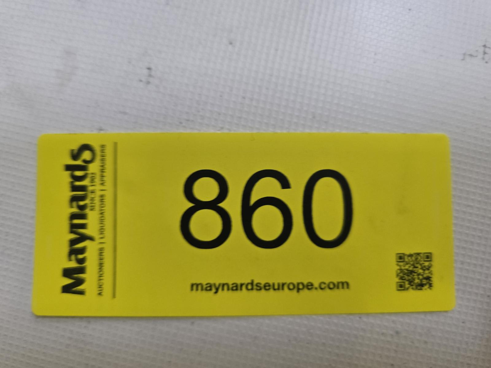 8030860_99.jpg