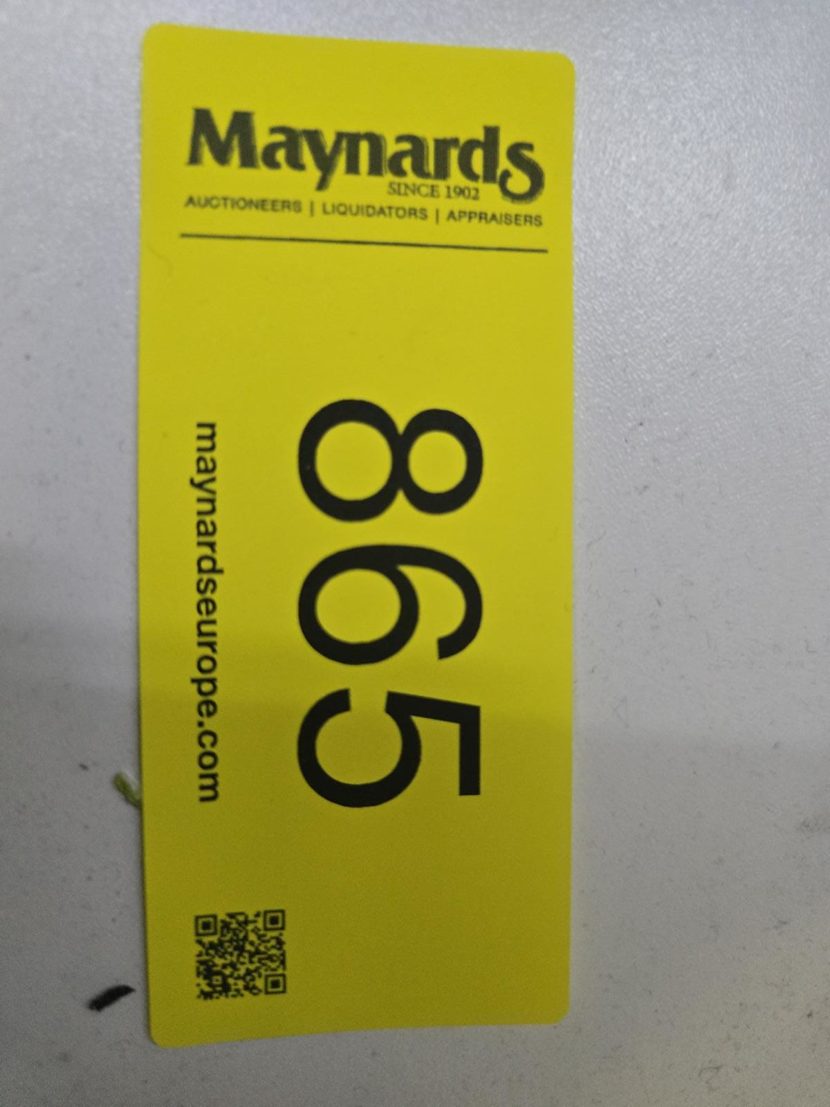 8030865_99.jpg