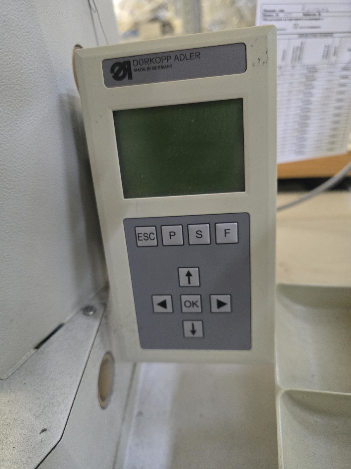 8030879_05.jpg