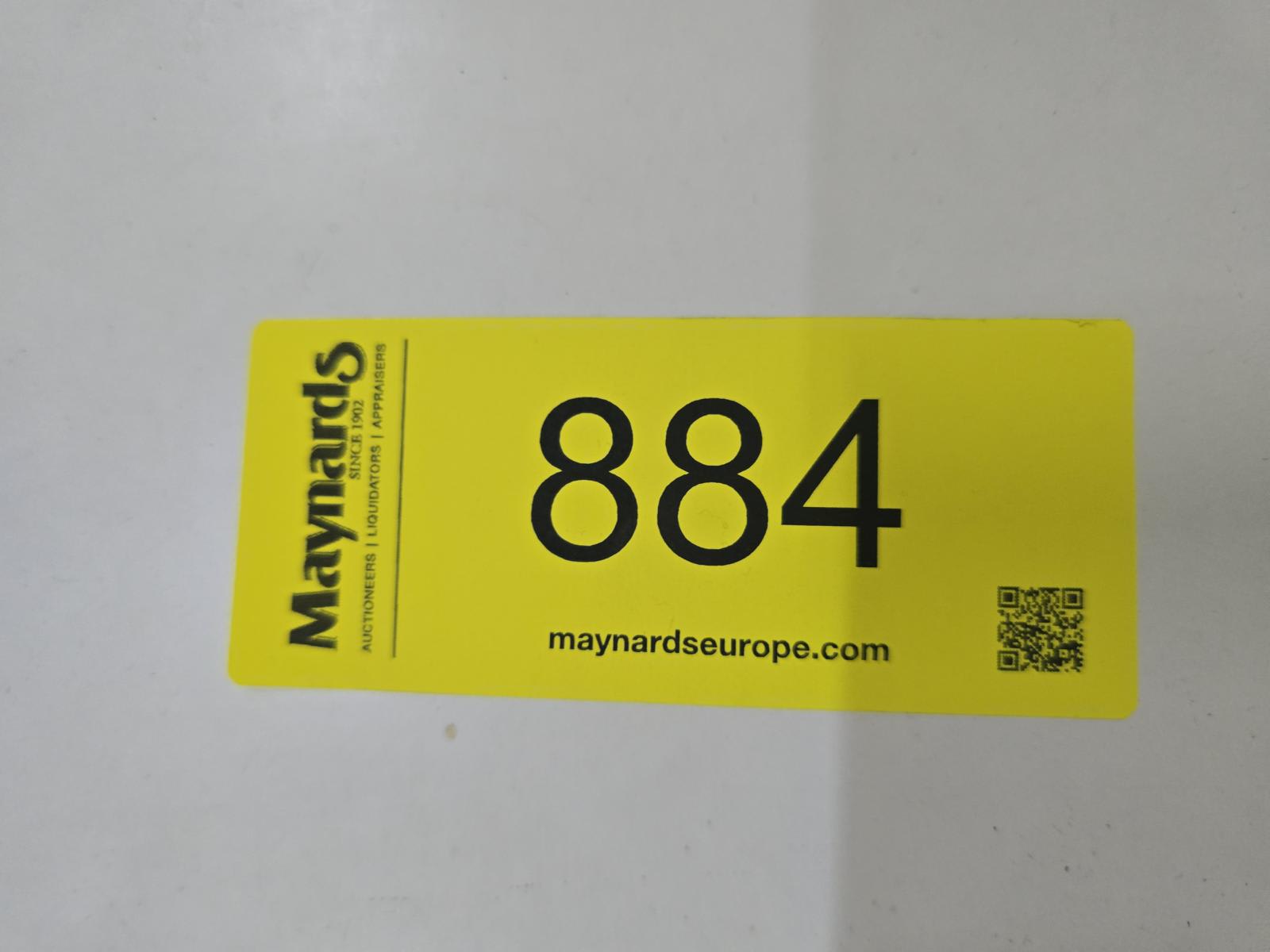 8030884_99.jpg