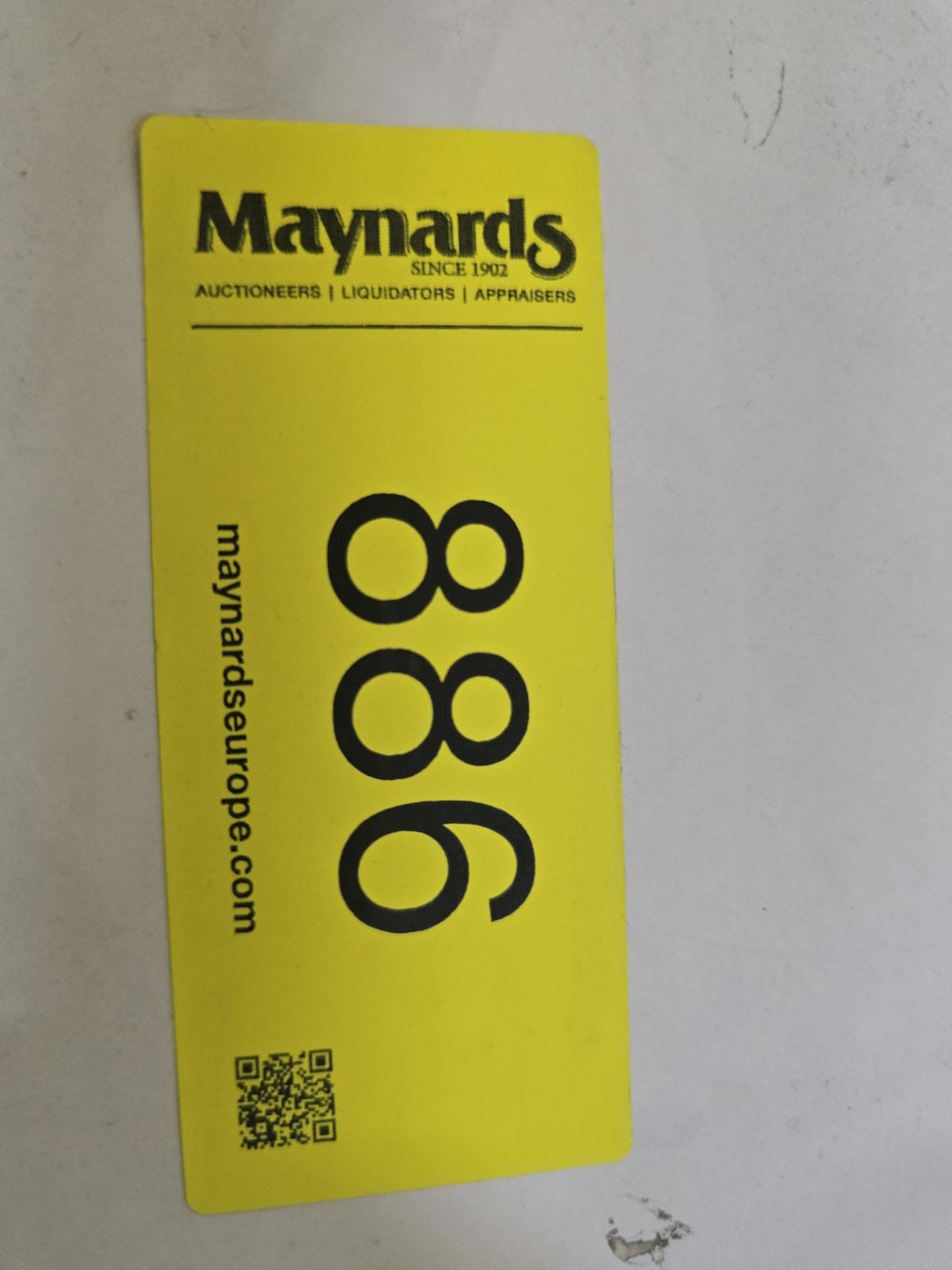 8030886_99.jpg