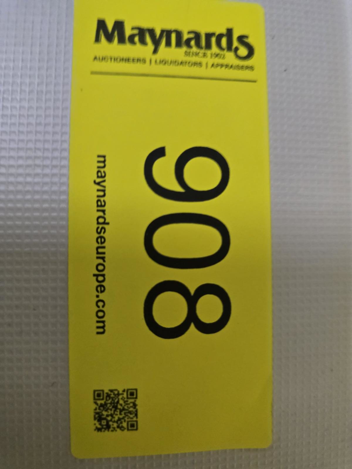 8030908_99.jpg