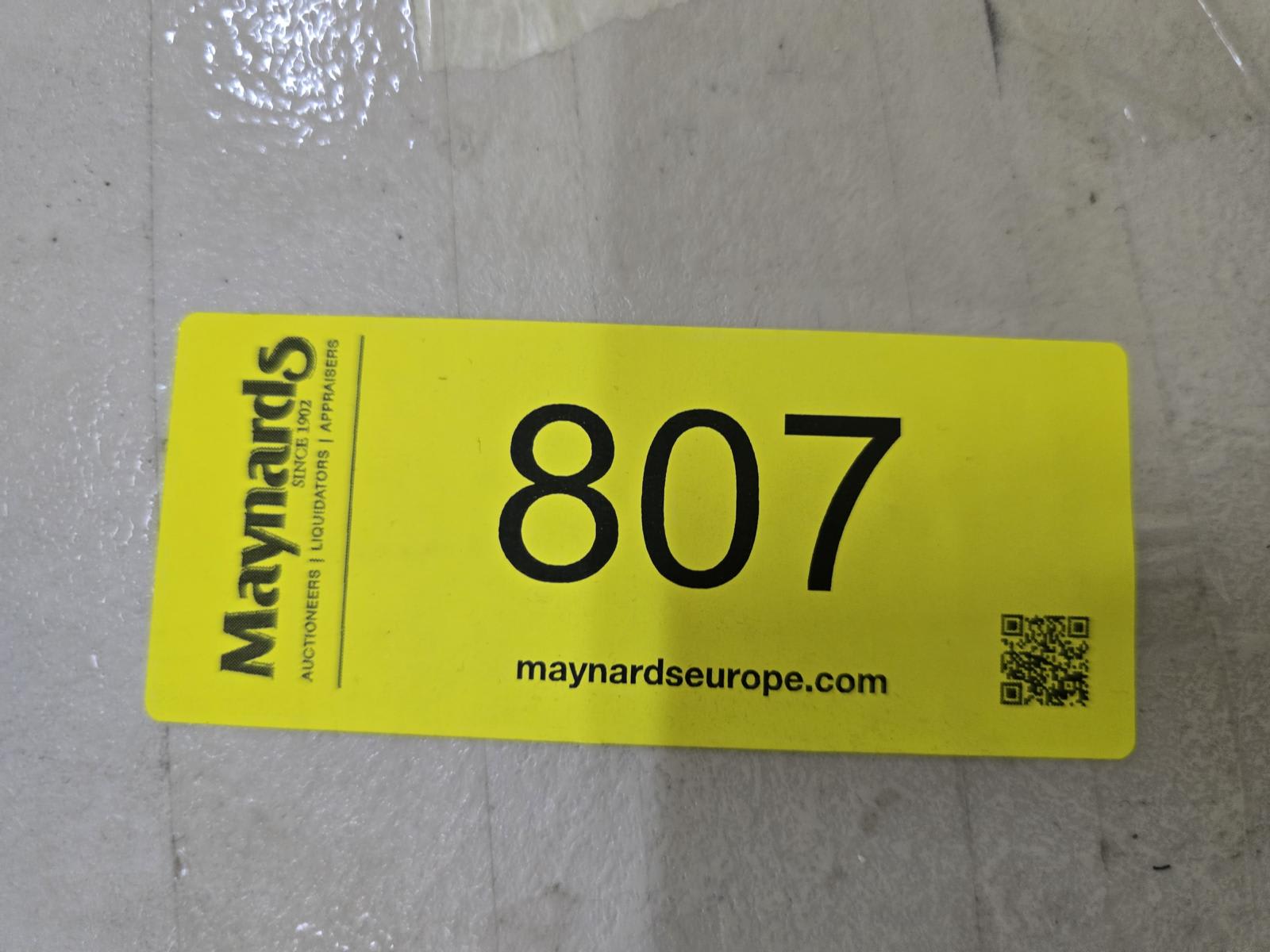 8030807_99.jpg