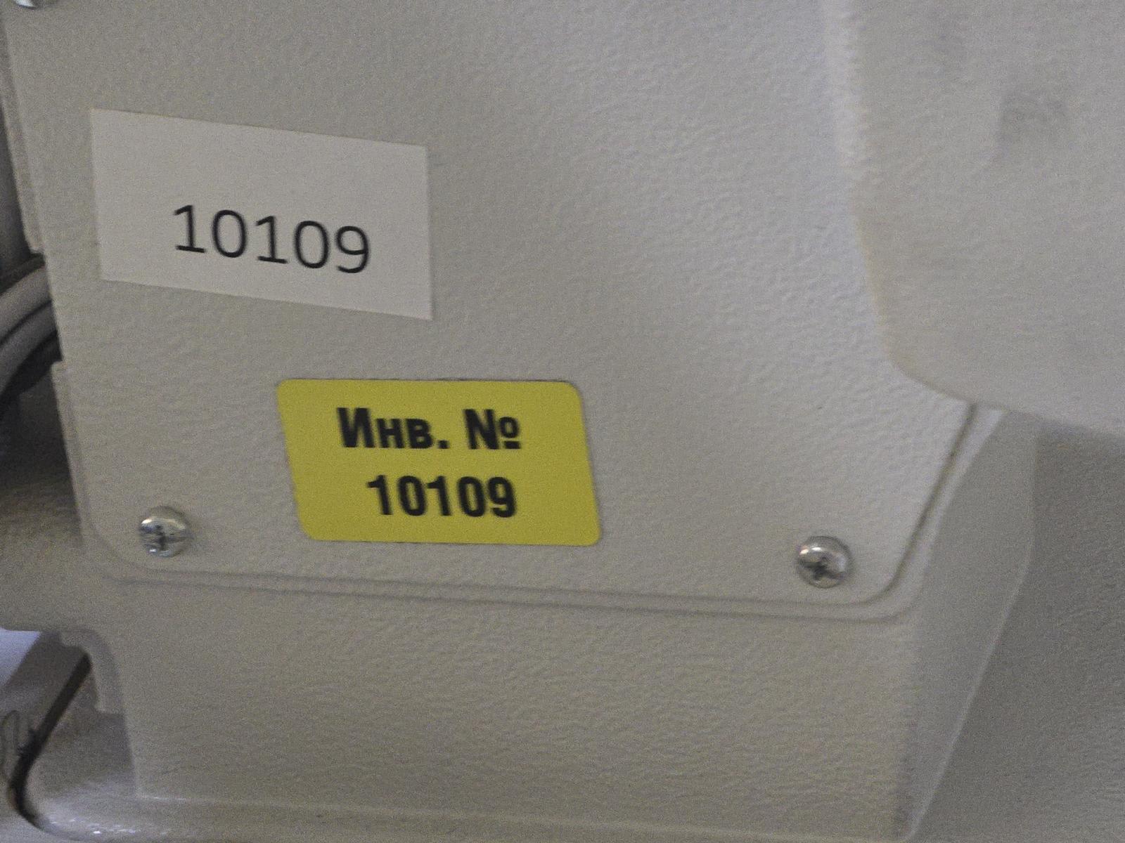 8030861_08.jpg