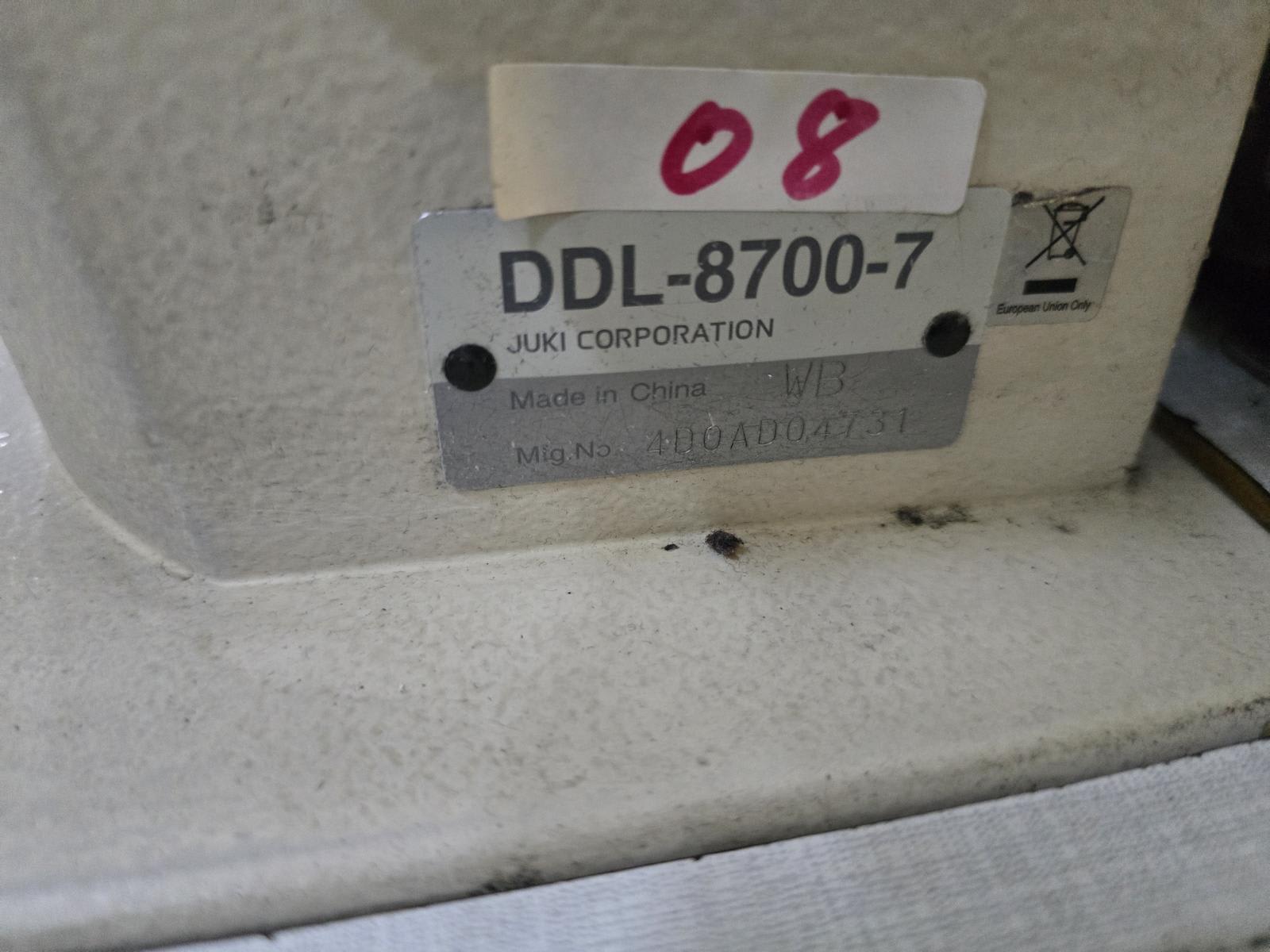 8030888_03.jpg