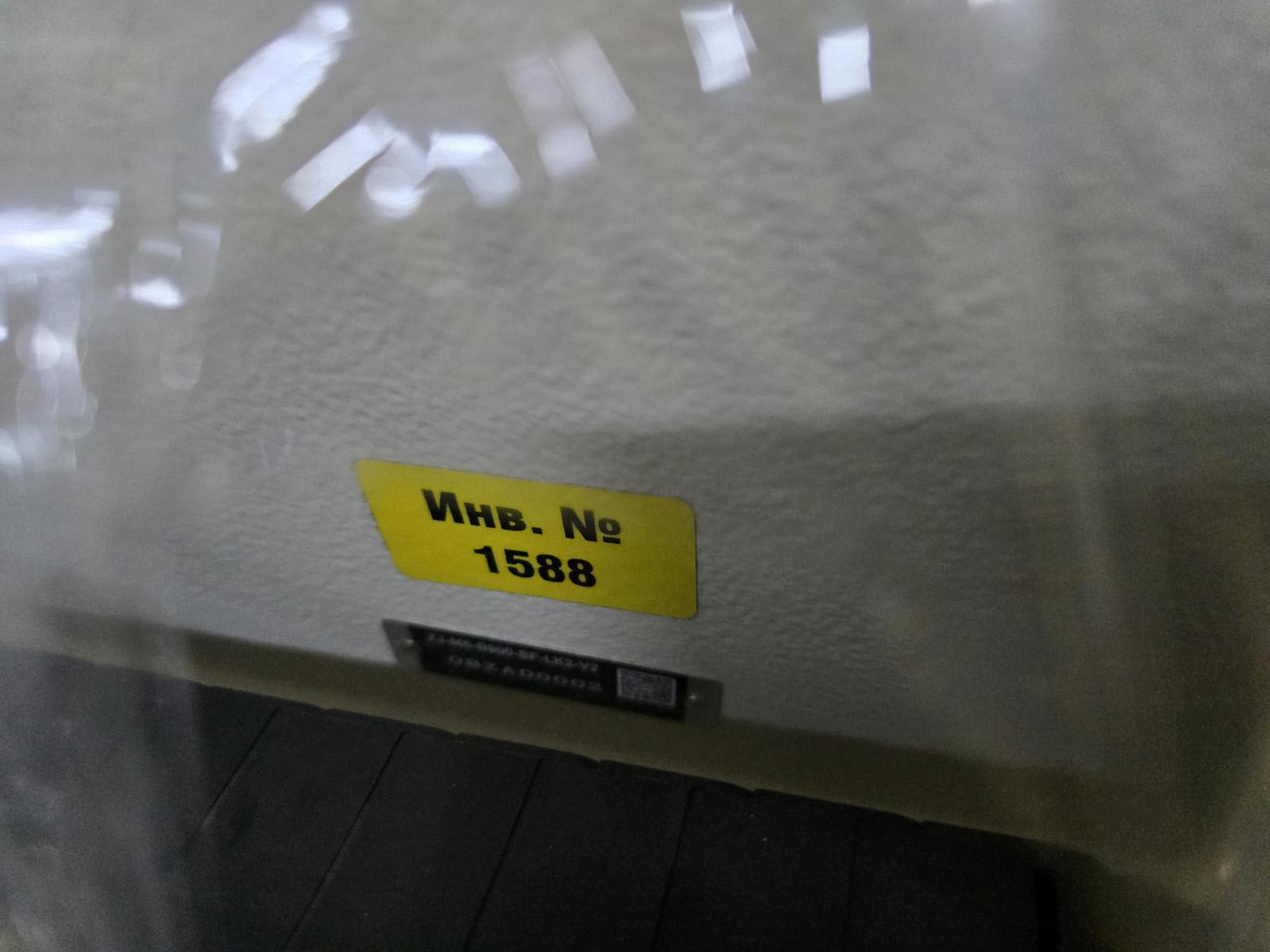 8030911_06.jpg