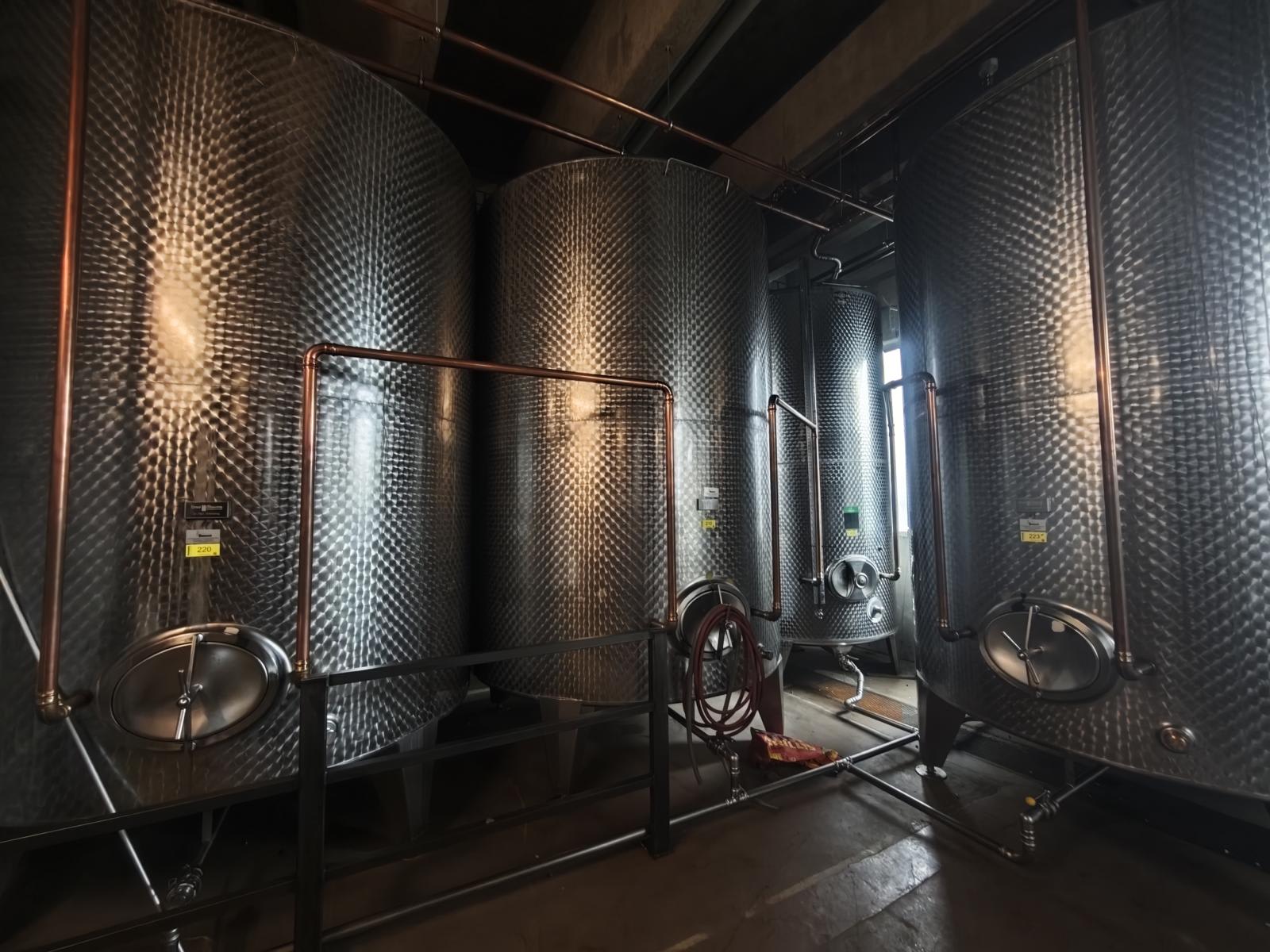 Stainless steel storage tanks ERNST MÖSCHLE