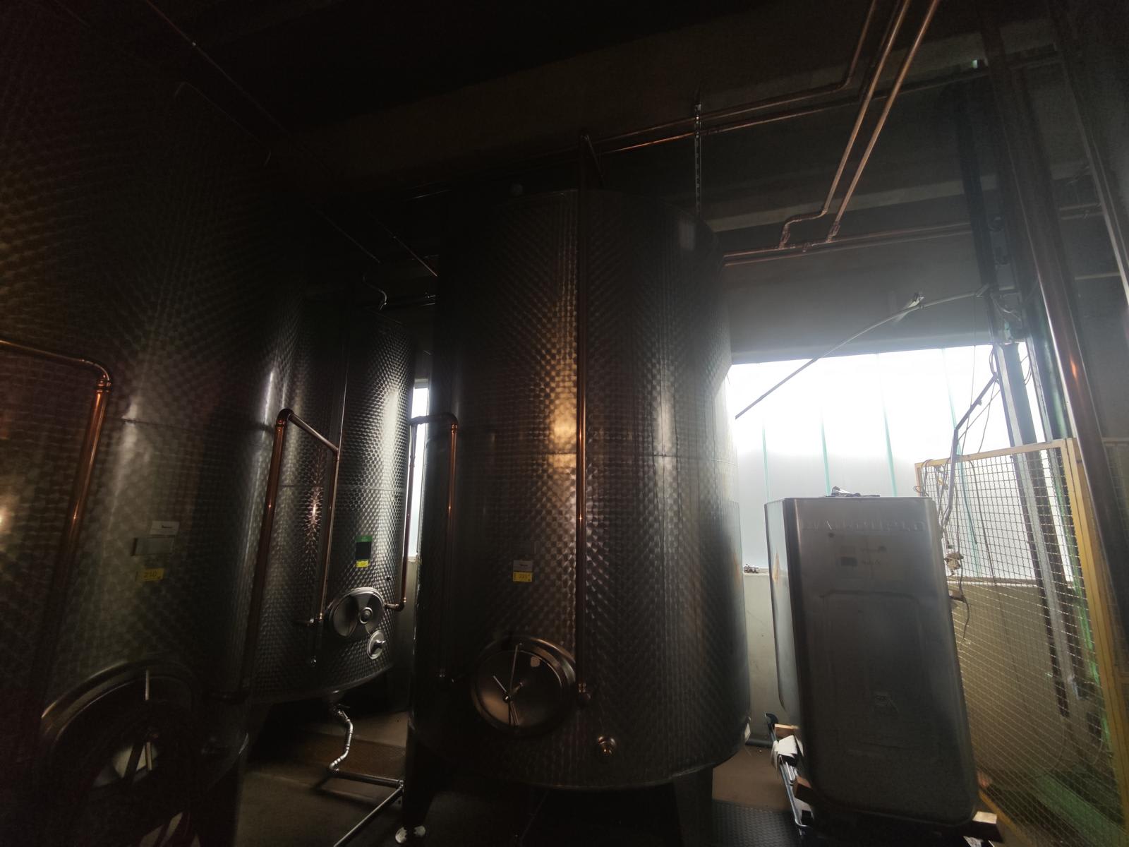 Stainless steel storage tanks ERNST MÖSCHLE