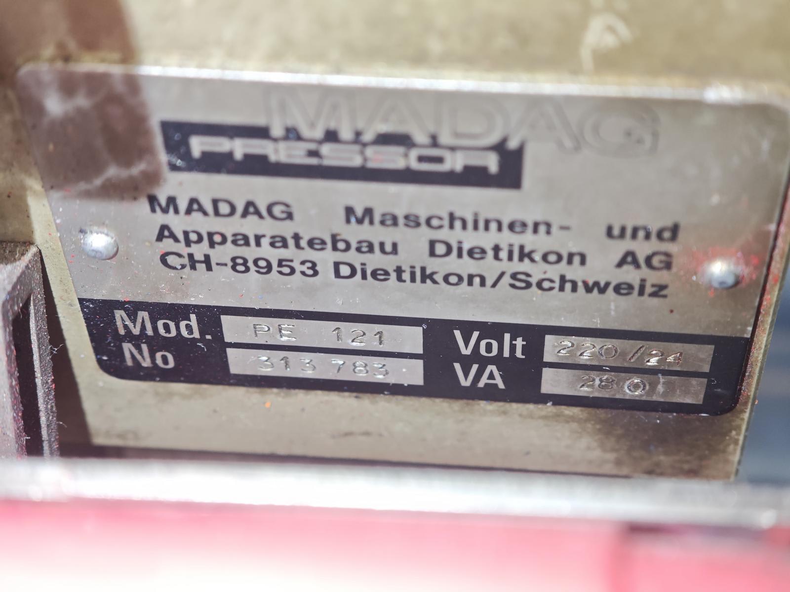 2920075_28.jpg