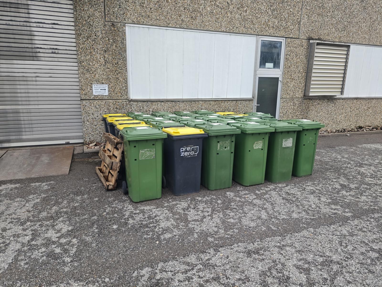 (26) Batch of wheelie bins