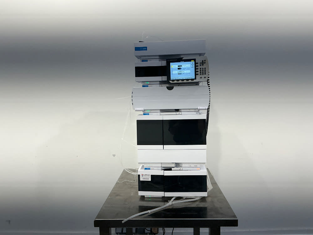 Agilent Technologies 1260 Infinity II with VWD HPLC
