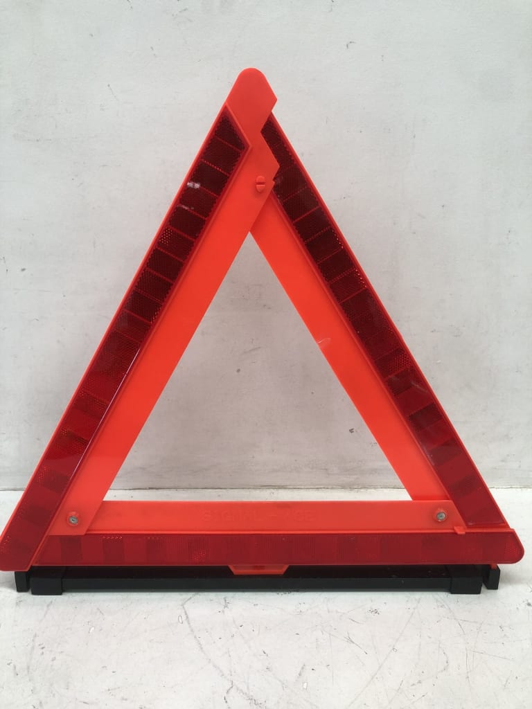 FOLDING TRIANGULAR REFLECTOR — NZ auction result