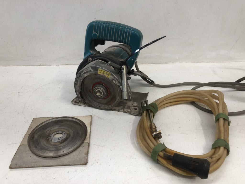 MAKITA 110MM STONE/TILE CIRCULAR SAW — NZ auction result