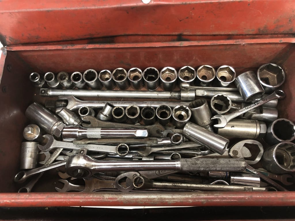 TOOL BOX &amp; SOCKETS — NZ auction result