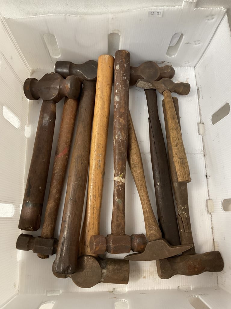 ASSORTED HAMMERS — NZ auction result
