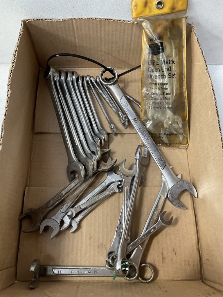 2 FULLER SPANNER SETS — NZ auction result