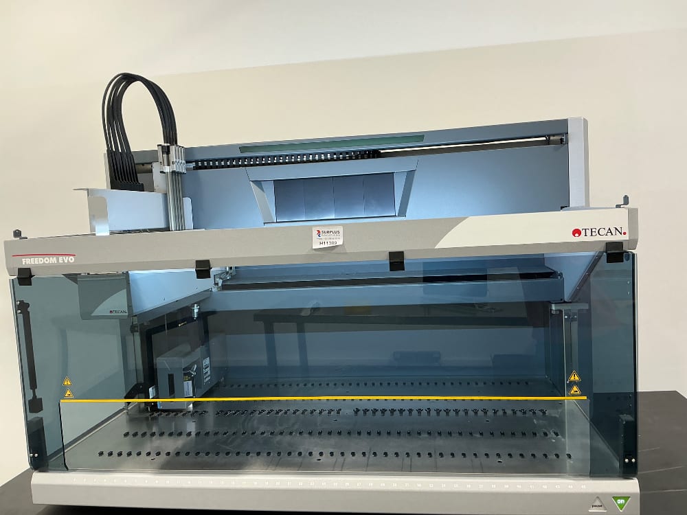 TECAN FREEDOM EVO-2 150 Base Liquid Handler
