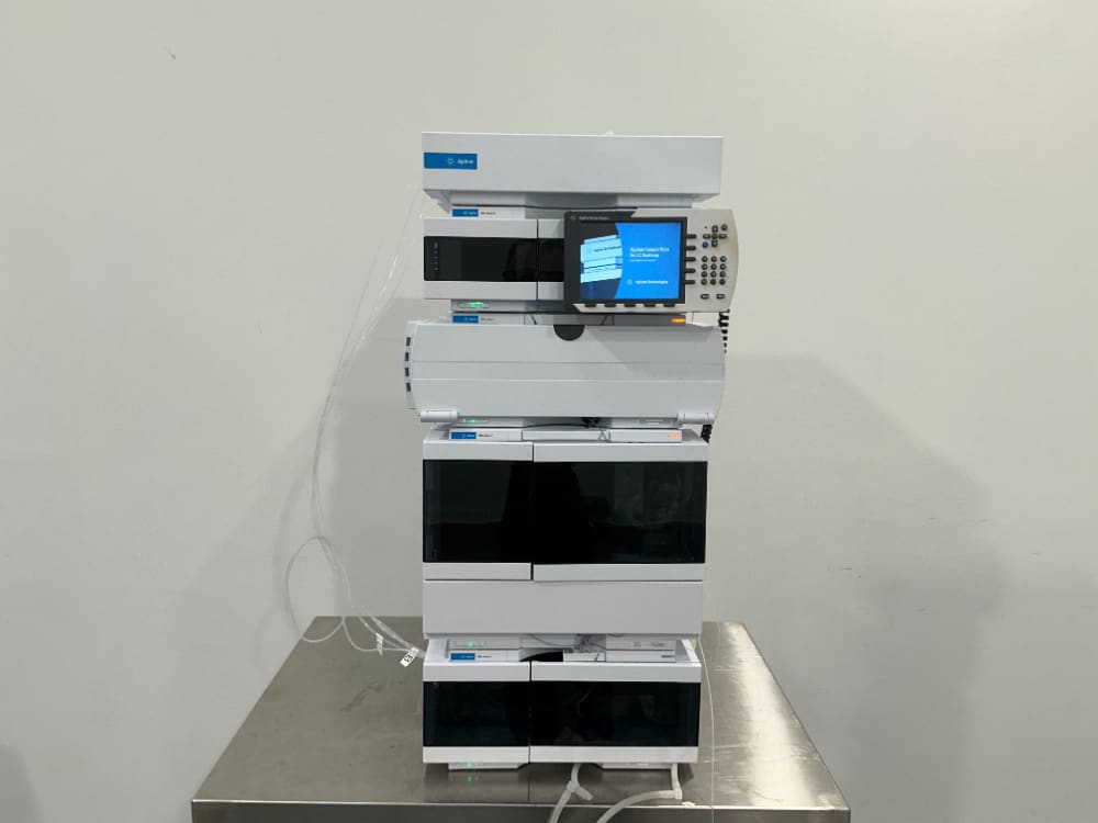 Agilent Technologies 1260 Infinity II with VWD HPLC