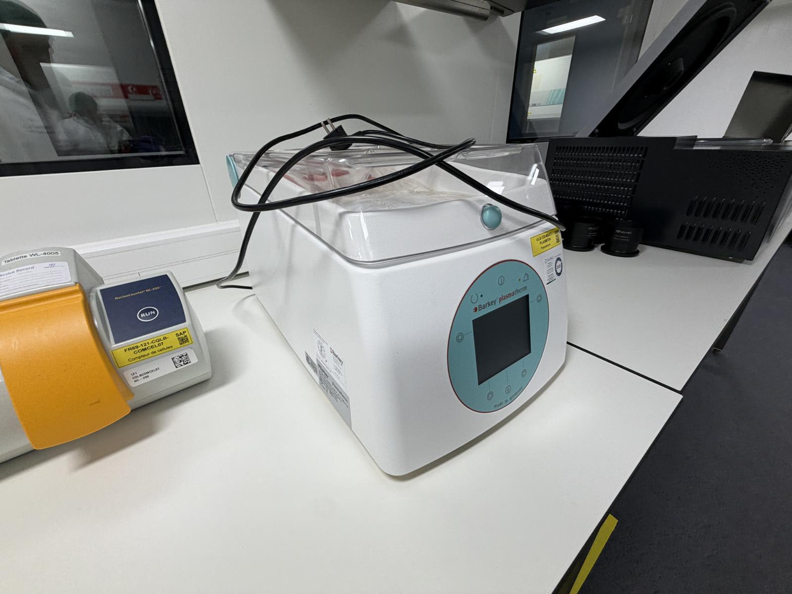 Blood dry thawing device Barkey PlasmaTherm