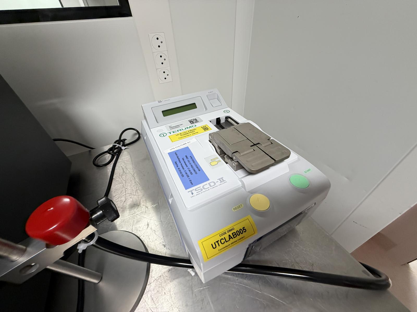 Sterile Tube Welder TERUMO TSCD-II